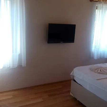 Апартаменты Kerem Tatil Evi Мармарис