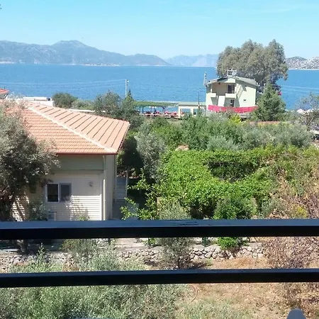Apartamento Kerem Tatil Evi *
